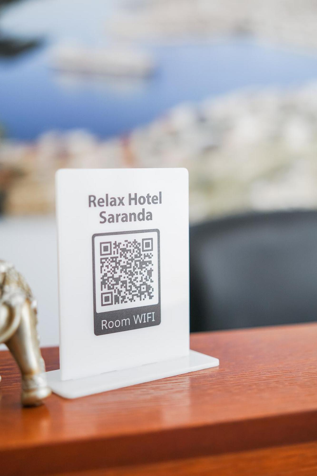 Relax Mea Hotel Sarandë Exteriör bild