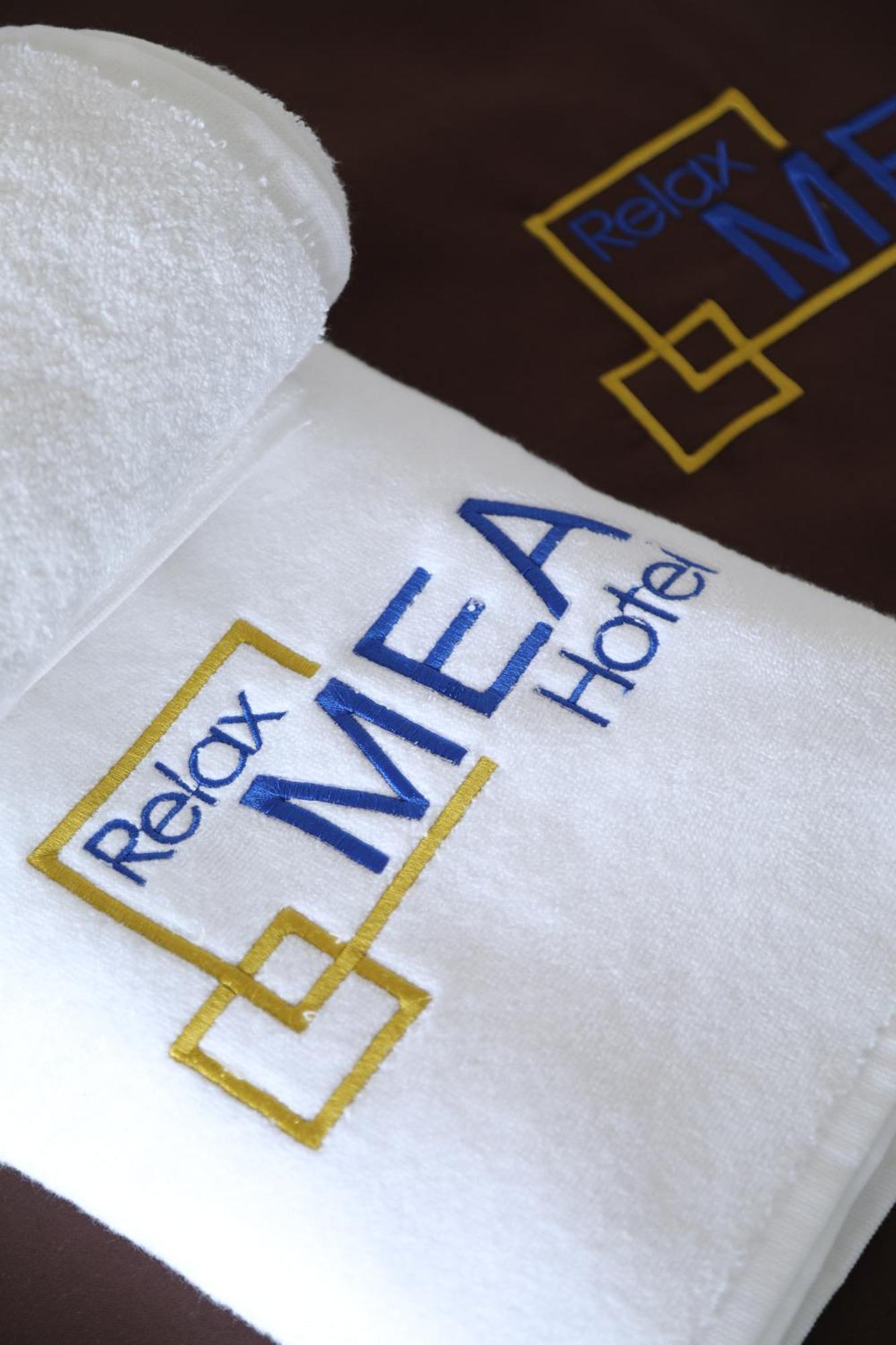 Relax Mea Hotel Sarandë Exteriör bild